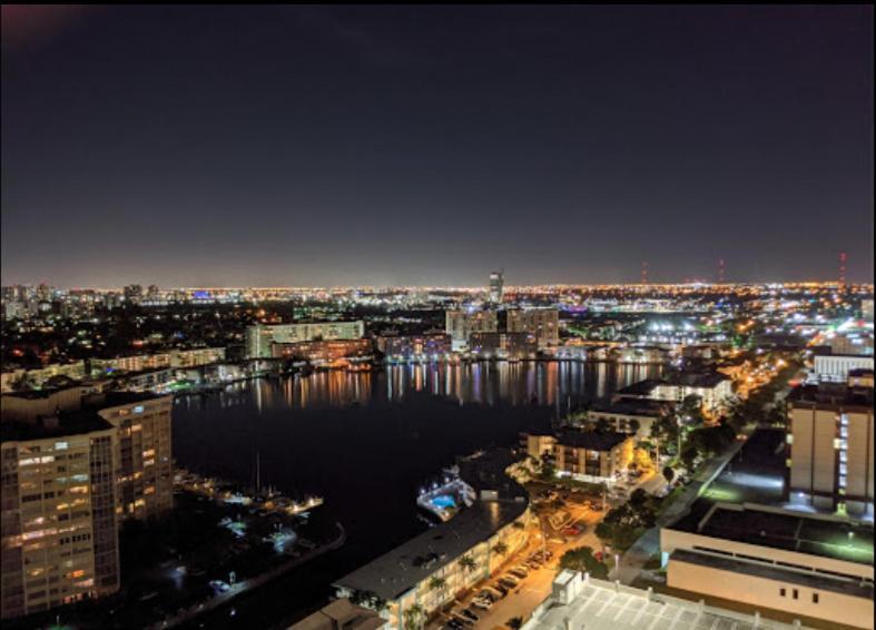 Miami Beach Studio Amazing Views 405B شاطئ هالانديل المظهر الخارجي الصورة