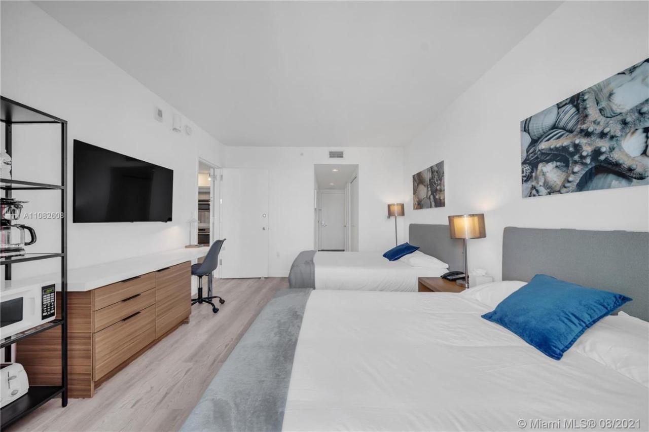 Miami Beach Studio Amazing Views 405B شاطئ هالانديل المظهر الخارجي الصورة